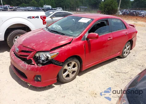 2013 Toyota Corolla S z USA, uszkodzony, nr VIN 2T1BU4EE8DC951292